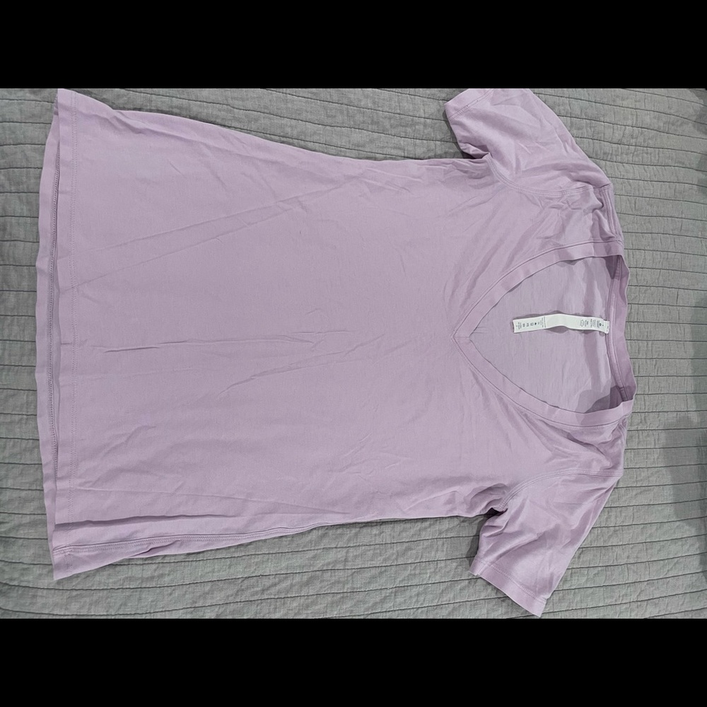 Size 4 lululemon v neck